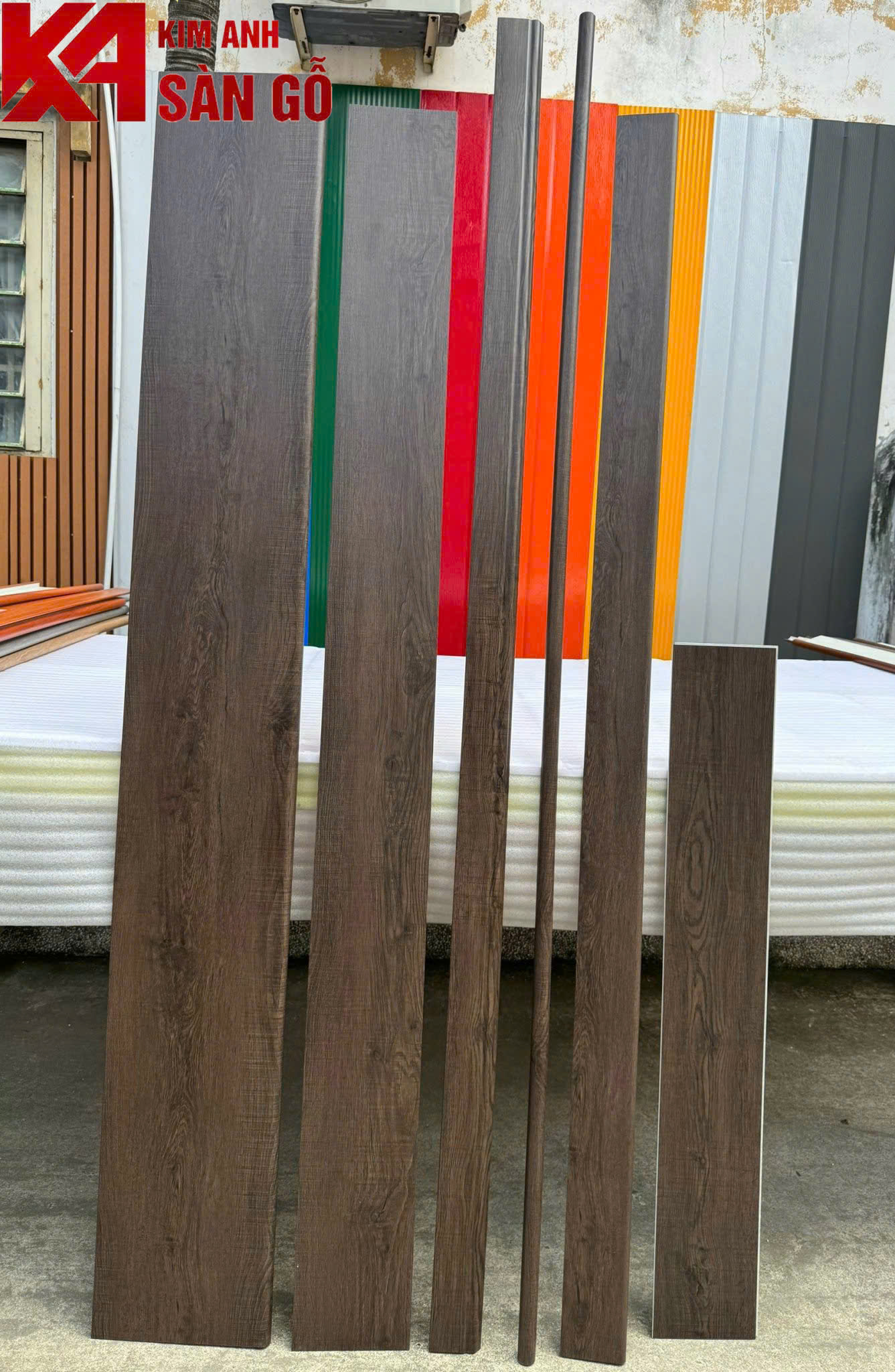 Mặt Bậc Cầu Thang Nhựa Giả Gỗ NCWood 8036